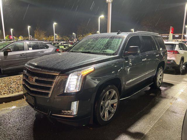used 2020 Cadillac Escalade car, priced at $35,079