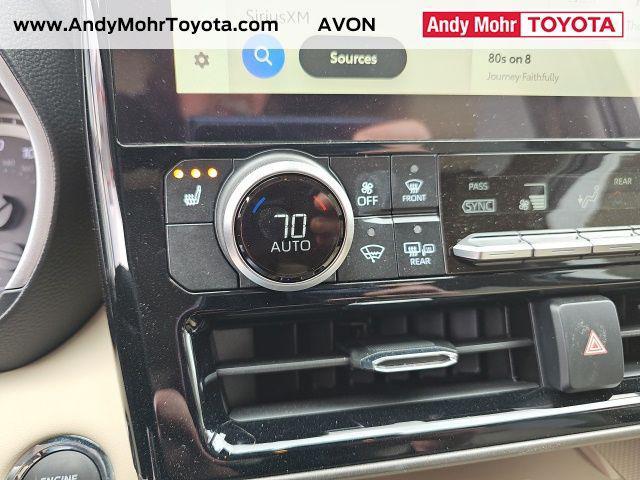 used 2023 Toyota Highlander car, priced at $42,975