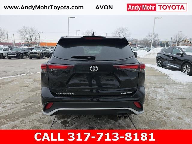 used 2024 Toyota Highlander car, priced at $44,500