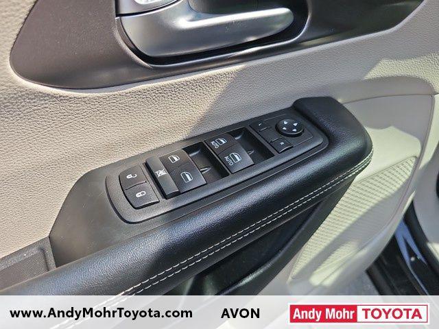 used 2022 Chrysler Pacifica car, priced at $22,120