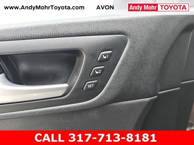 used 2018 Toyota Highlander car, priced at $23,500