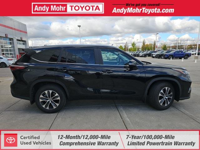 used 2024 Toyota Highlander car, priced at $42,077