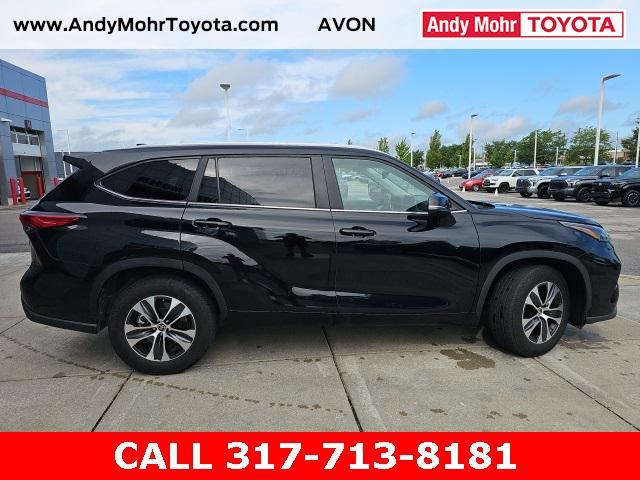 used 2023 Toyota Highlander car, priced at $39,529