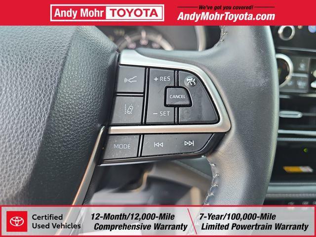 used 2024 Toyota Highlander car, priced at $40,701