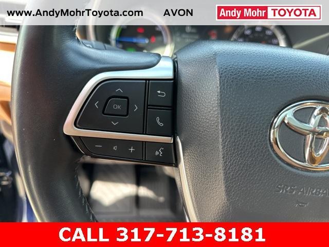 used 2022 Toyota Highlander Hybrid car, priced at $45,911