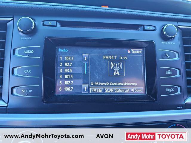 used 2014 Toyota Highlander car, priced at $17,171