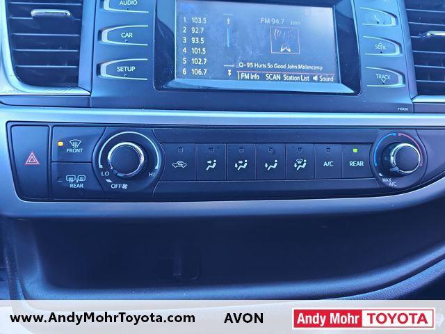 used 2014 Toyota Highlander car, priced at $17,171