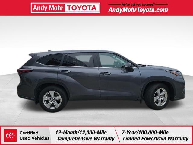 used 2024 Toyota Highlander car, priced at $38,649