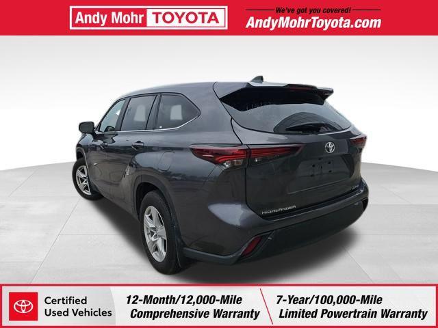 used 2024 Toyota Highlander car, priced at $38,649