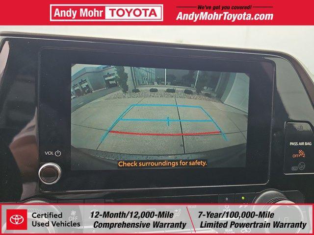 used 2024 Toyota Highlander car, priced at $38,649