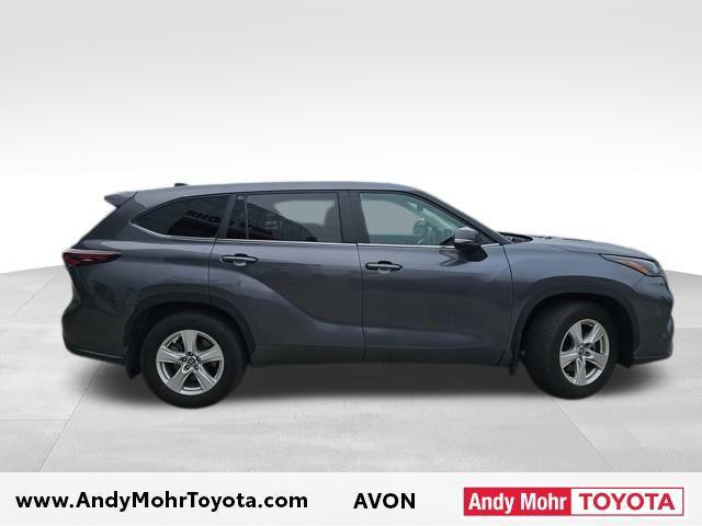 used 2024 Toyota Highlander car, priced at $39,194