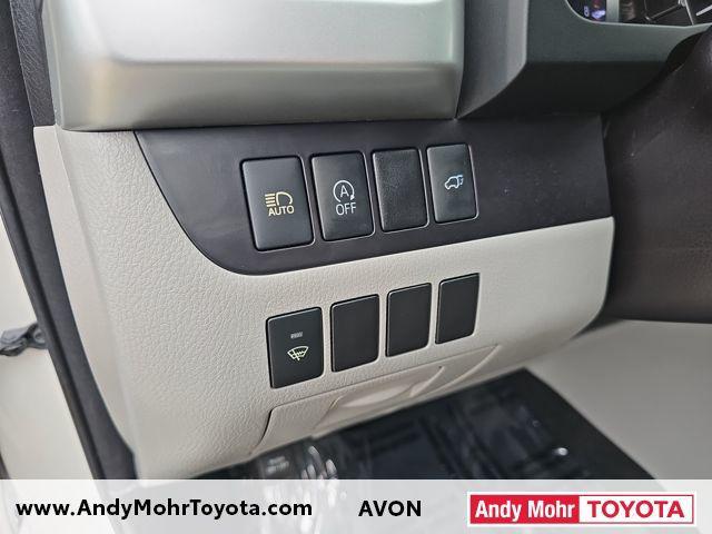 used 2017 Toyota Highlander car, priced at $22,432