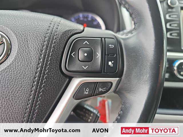 used 2017 Toyota Highlander car, priced at $22,432