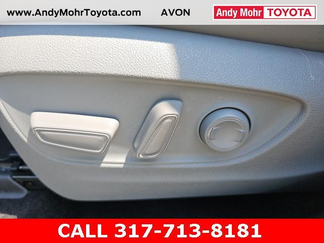 used 2021 Toyota Highlander car, priced at $36,253