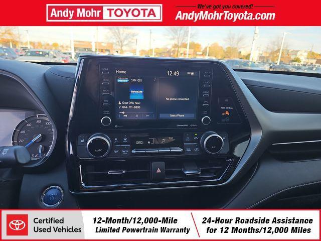 used 2022 Toyota Highlander Hybrid car, priced at $32,075