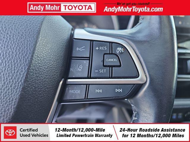 used 2022 Toyota Highlander Hybrid car, priced at $32,075