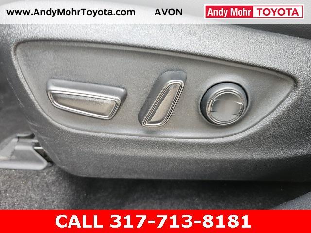 used 2023 Toyota Highlander car, priced at $39,967