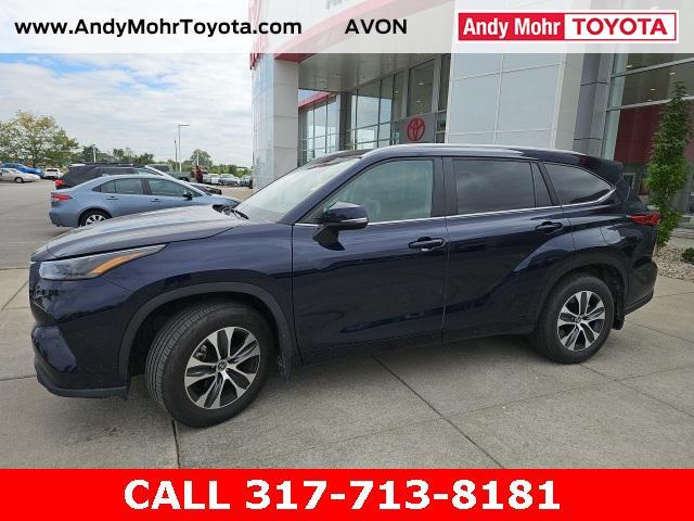 used 2023 Toyota Highlander car, priced at $39,967