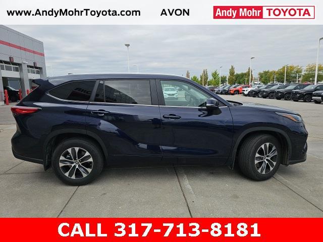 used 2023 Toyota Highlander car, priced at $39,967