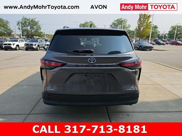 used 2021 Toyota Sienna car, priced at $25,549