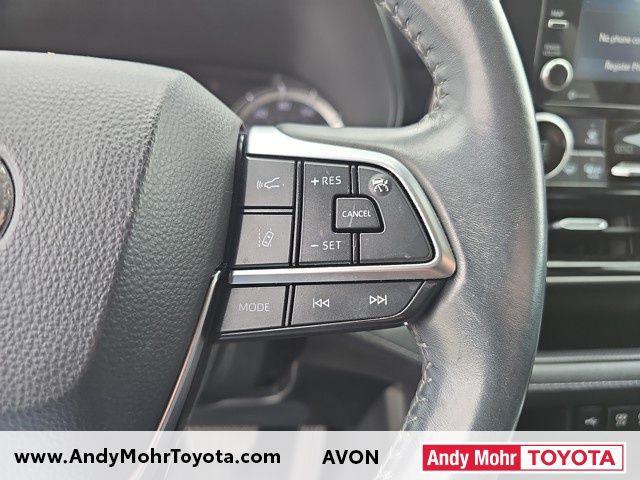 used 2021 Toyota Highlander Hybrid car, priced at $30,807