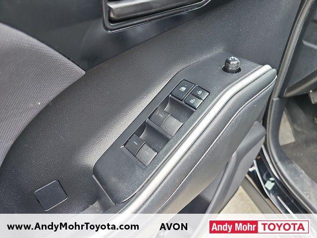 used 2021 Toyota Highlander Hybrid car, priced at $30,807