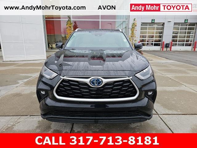 used 2022 Toyota Highlander Hybrid car, priced at $36,648