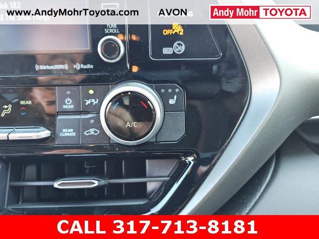 used 2021 Toyota Highlander car, priced at $39,449