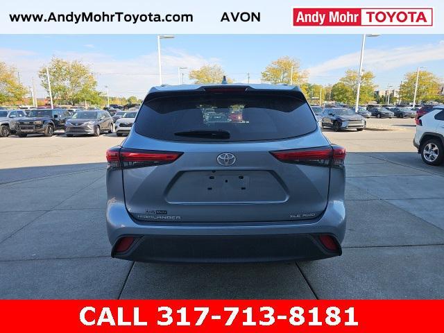 used 2021 Toyota Highlander car, priced at $39,449