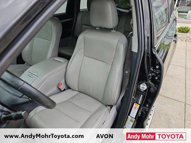 used 2019 Toyota Highlander car, priced at $22,223