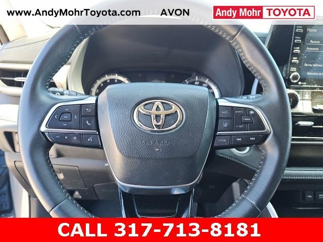 used 2021 Toyota Highlander car, priced at $30,688