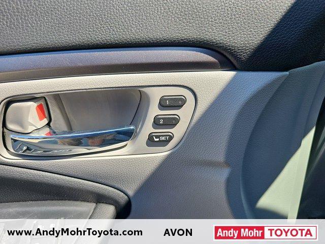 used 2021 Honda Pilot car, priced at $26,783