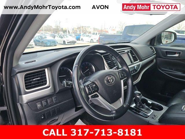 used 2019 Toyota Highlander car, priced at $23,500