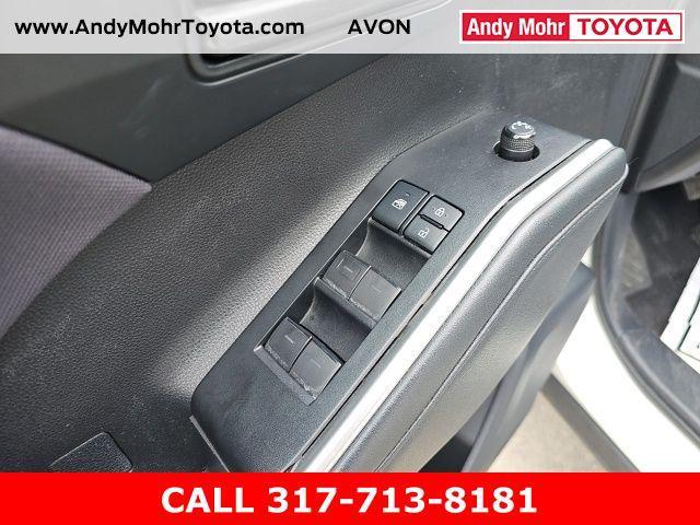 used 2021 Toyota Highlander car, priced at $30,197