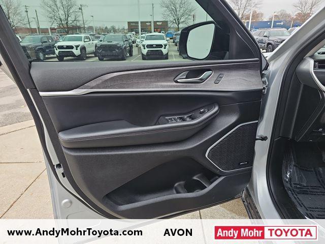 used 2023 Jeep Grand Cherokee L car, priced at $34,368