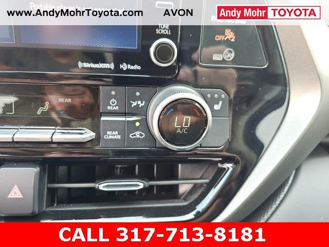 used 2022 Toyota Highlander car, priced at $34,943