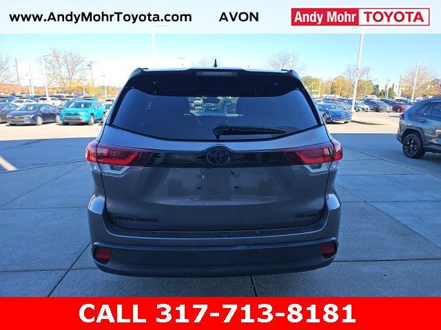 used 2019 Toyota Highlander car, priced at $23,124