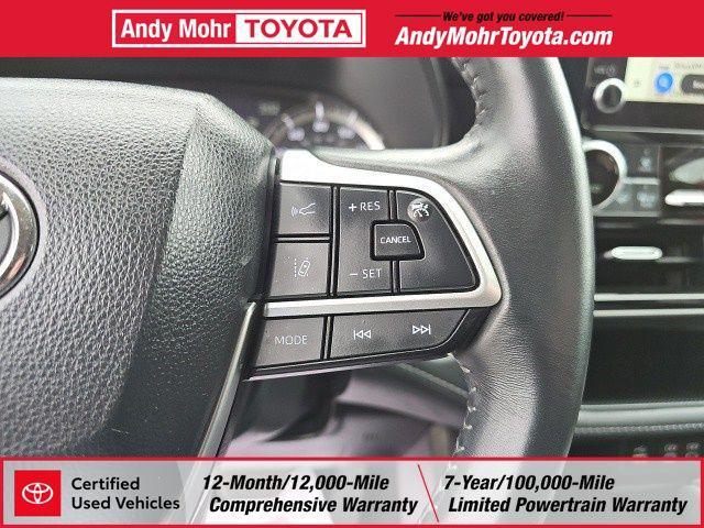 used 2024 Toyota Highlander car, priced at $38,675