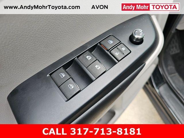 used 2019 Toyota Highlander car, priced at $22,519