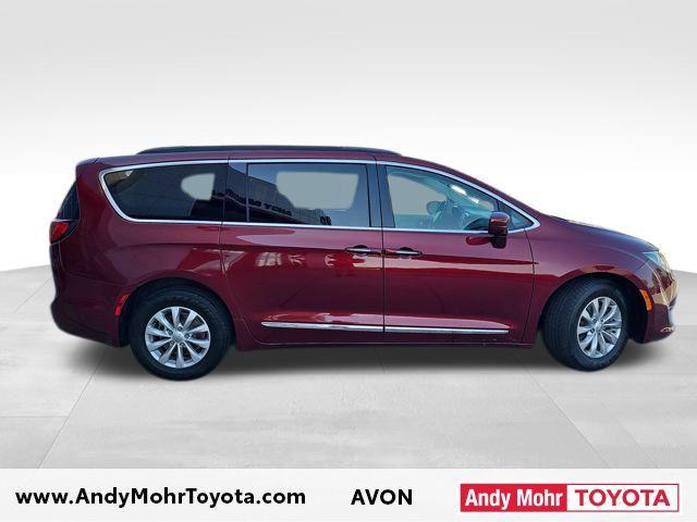 used 2017 Chrysler Pacifica car, priced at $13,070