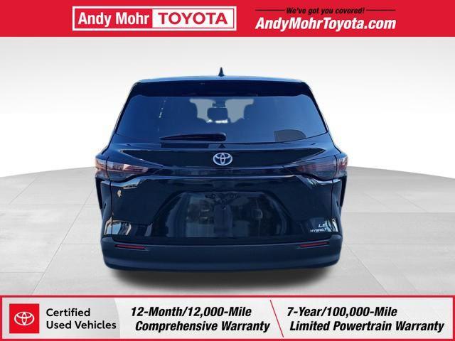 used 2024 Toyota Sienna car, priced at $39,639