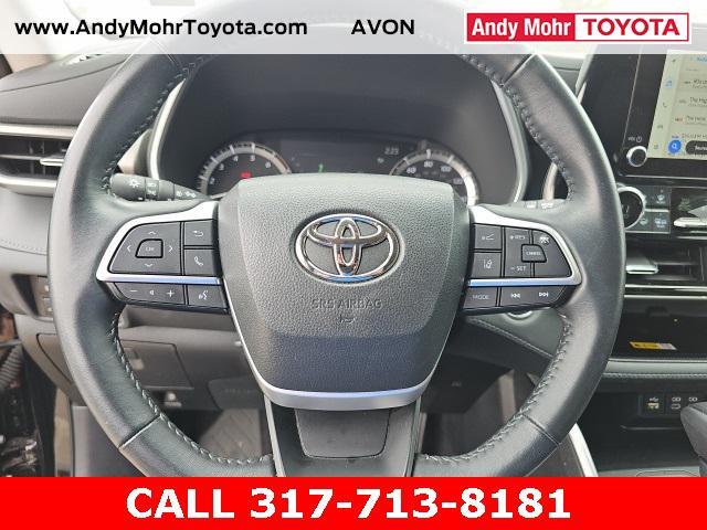 used 2023 Toyota Highlander car, priced at $39,857