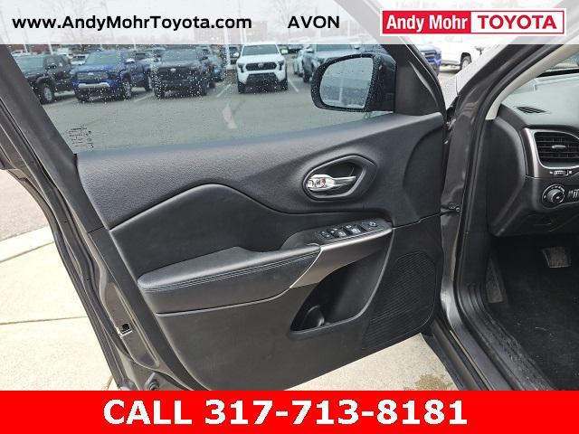 used 2019 Jeep Cherokee car, priced at $15,628