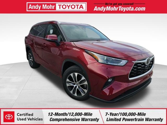 used 2021 Toyota Highlander car, priced at $36,124