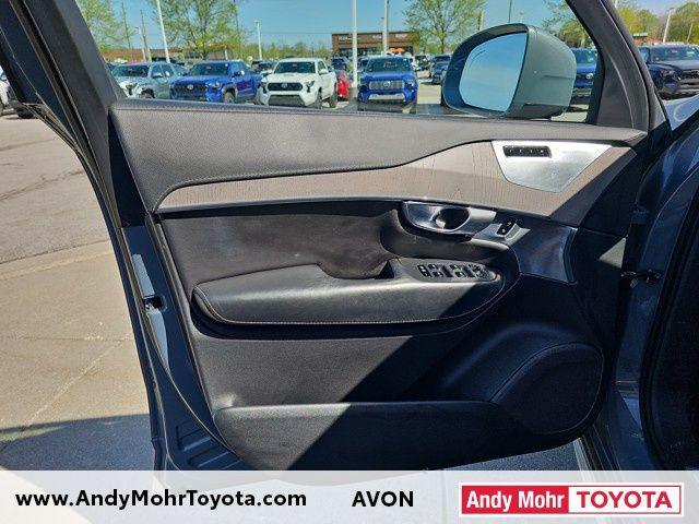 used 2020 Volvo XC90 car, priced at $32,916