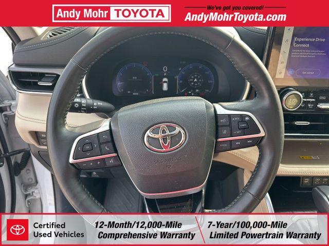 used 2023 Toyota Highlander car, priced at $43,856