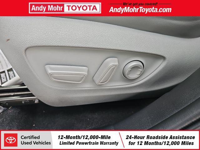 used 2022 Toyota Highlander Hybrid car, priced at $37,192