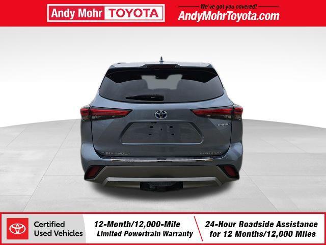 used 2022 Toyota Highlander Hybrid car, priced at $37,192