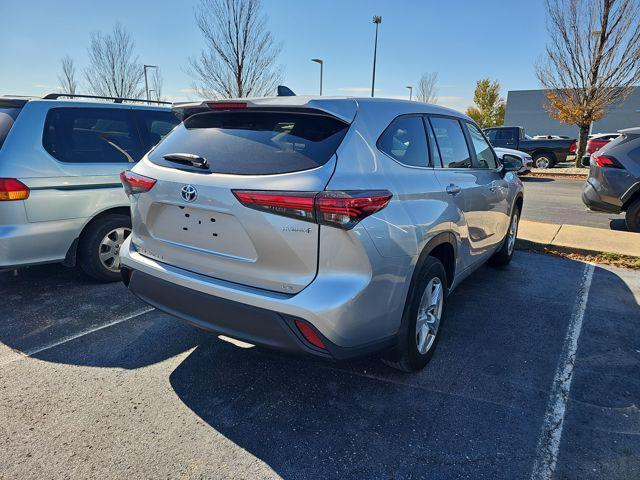used 2023 Toyota Highlander Hybrid car, priced at $40,277