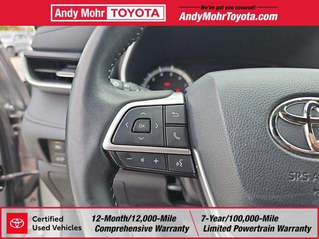 used 2024 Toyota Highlander car, priced at $45,205